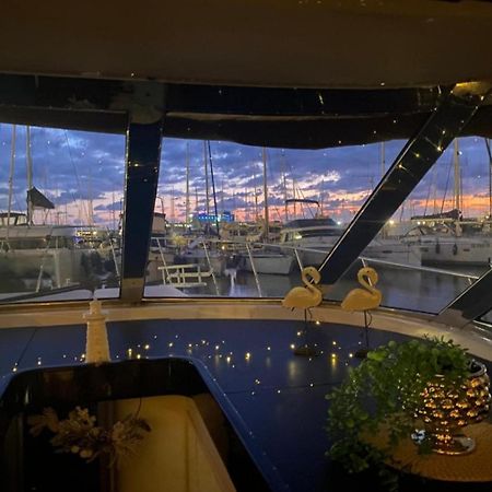 فندق Panaby - House Boat باليرمو المظهر الخارجي الصورة