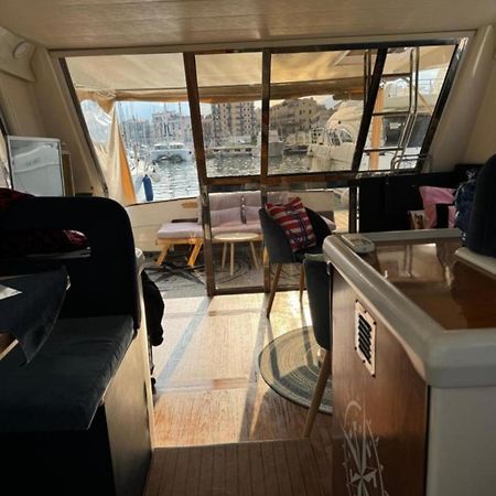 فندق Panaby - House Boat باليرمو المظهر الخارجي الصورة
