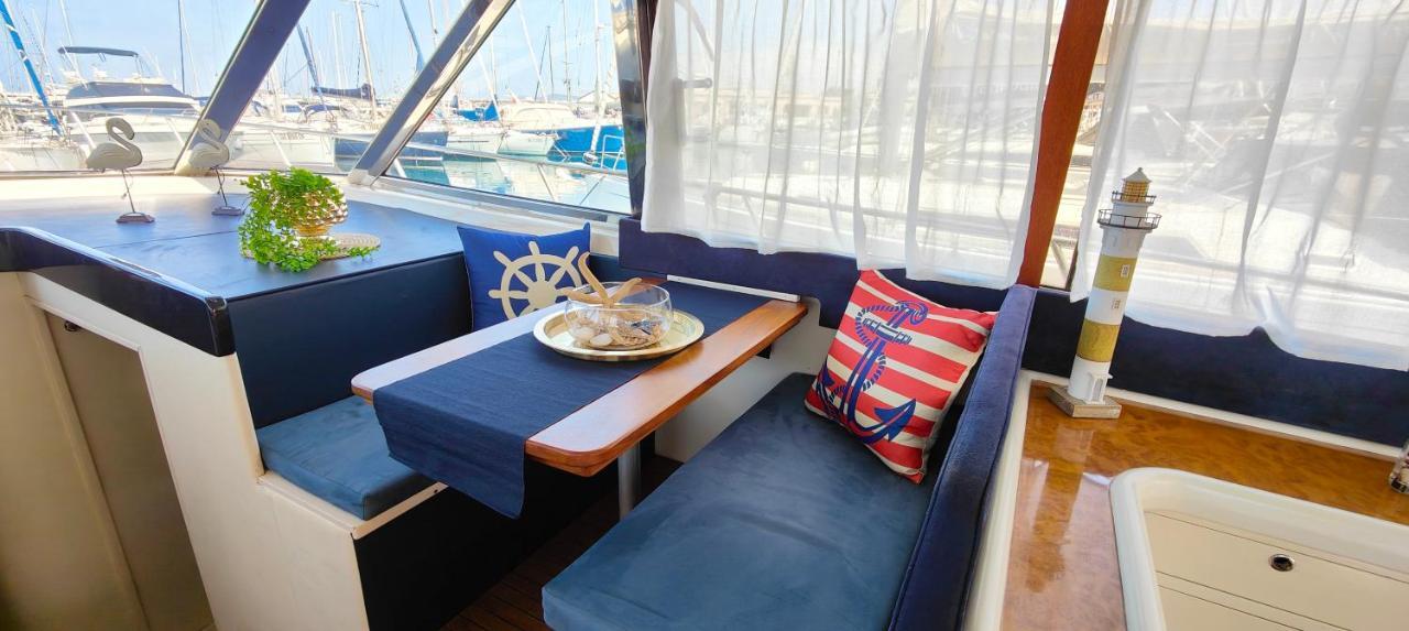 فندق Panaby - House Boat باليرمو المظهر الخارجي الصورة